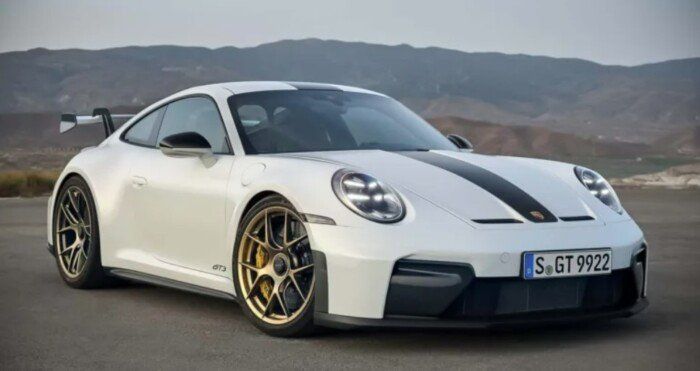 بورشه 911 GT3 موديل 2025